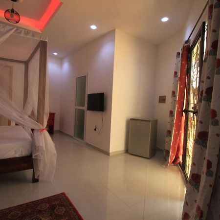 Amour Senegal Ngaparou Exterior photo